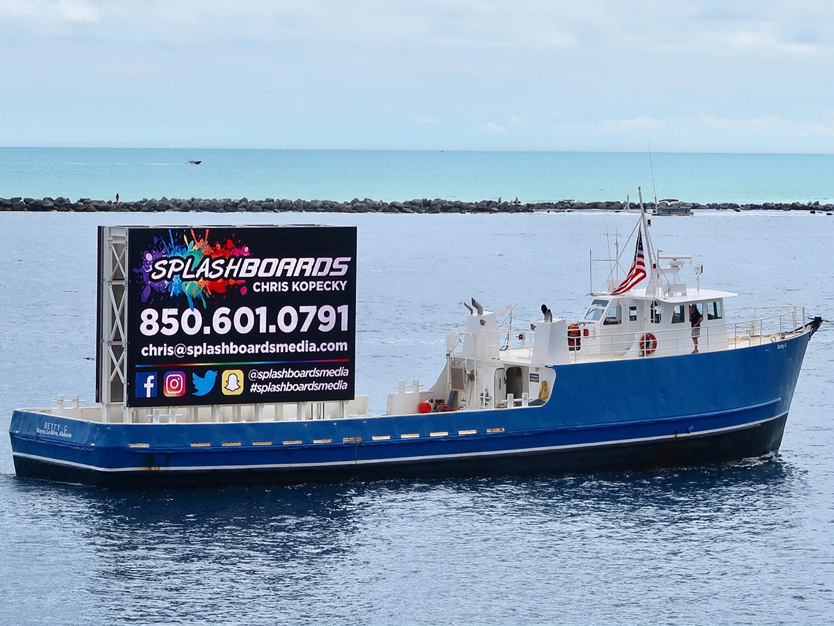 Splash Boards Media; 16mm, 20'4